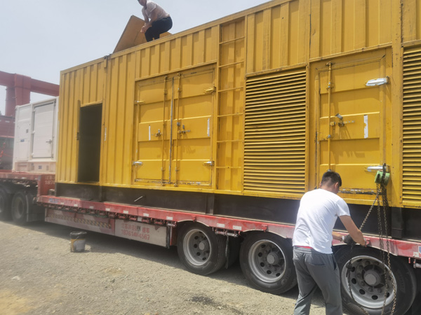 北屯除了负载情况和发动机维护，还有哪些因素会影响 200kw 柴油发电机的油耗？